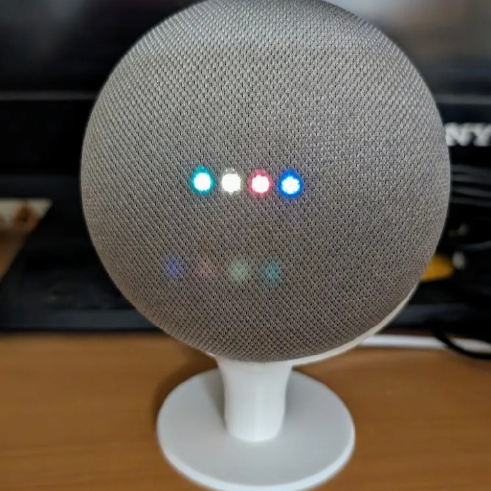 حامل شاشة مكبر الصوت الذكي، قا - مراجعة Google Speaker Nest Audio وسعره